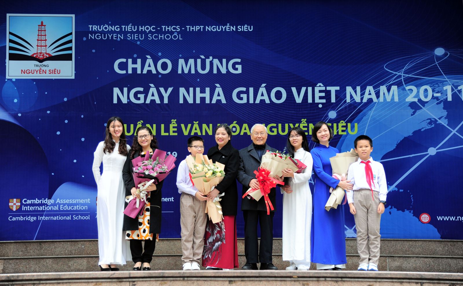 Celebrating Vietnamese teacher day with Nguyen Sieu